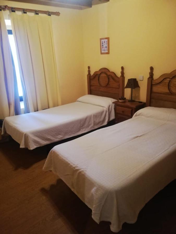 Casa Rural Del Chopo La Aliseda de Tormes Екстериор снимка